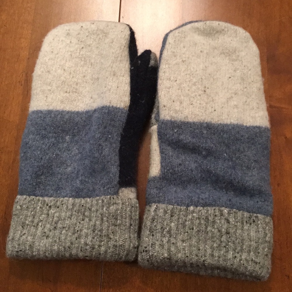 mittens